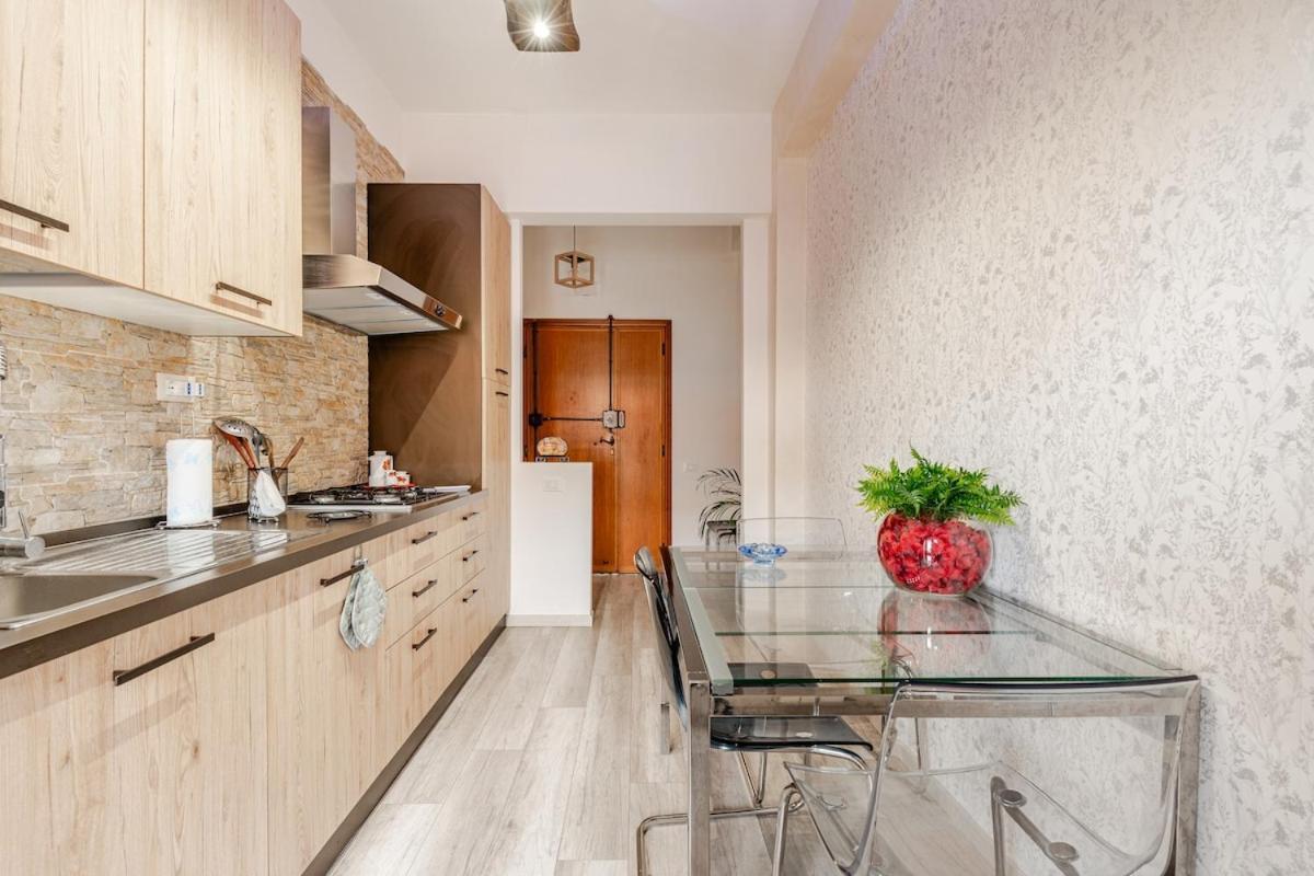 Apartment Tsuki House *