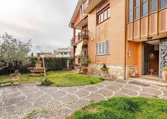 Tsuki House